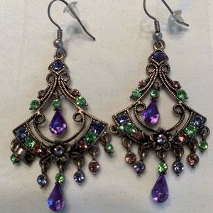 Chandelier earrings